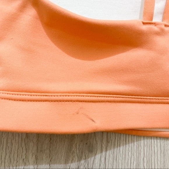 Gap coral criss cross back padded sports bra - Picture 3 of 6